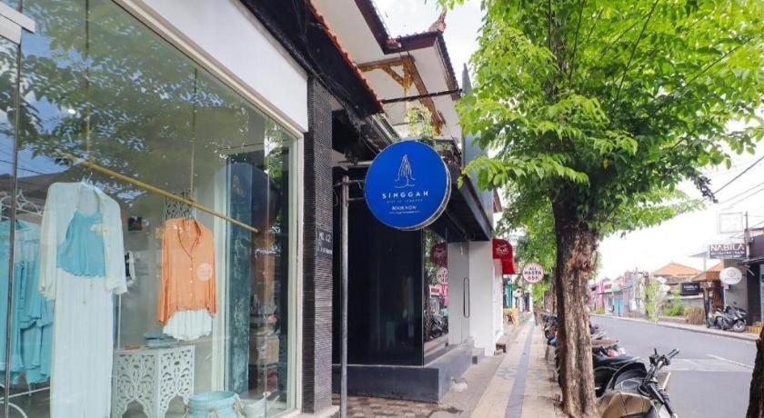 Oyo Life 92852 Singgah Legian (Bali)