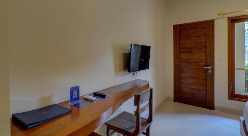 Oyo Life 92852 Singgah Hotel